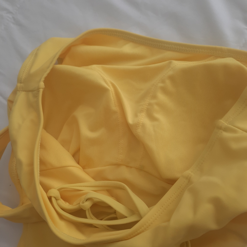 TA3 One Sidey Keyhole Swimsuit Medium XLong In Yellow - Picture 8 of 9